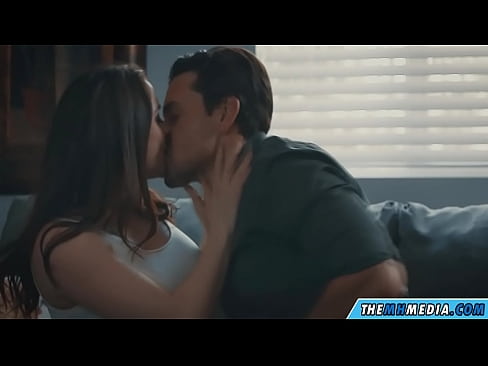 ❤️ Romantikong pakikipagtalik sa isang magandang busty na ina ❤ Mahirap na porn sa amin ☑